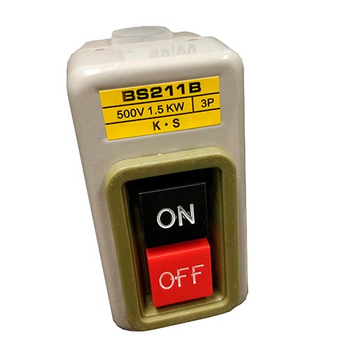 Пост кнопочный BS211B 3P 6A Энергия - Электрика, НВА - Устройства управления и сигнализации - Посты кнопочные и боксы - Магазин электрооборудования для дома ТурбоВольт
